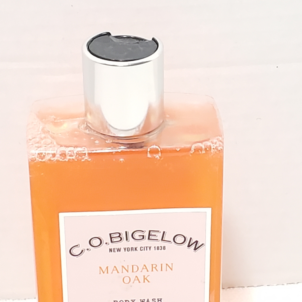 C.O. Bigelow Mandarin Oak Body Wash - Vibrant Orange - Picture 3 of 6